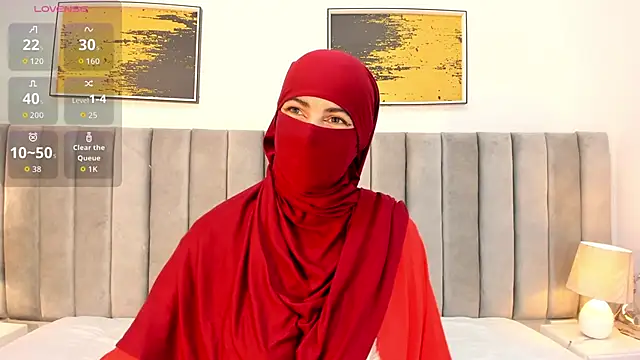 Snapshot of najwa__ chatting on October 16, 11:33 am najwa   online show from October 16, 11:33 am