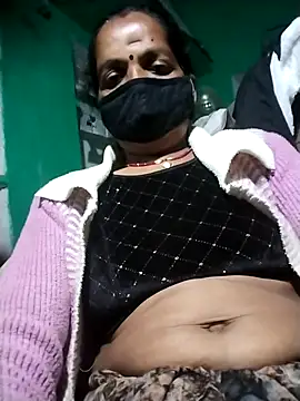 Sexi savita online show from November 20, 10:42 pm