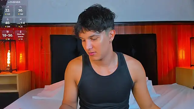 Leo Savage  online show from April 24, 3:09 am