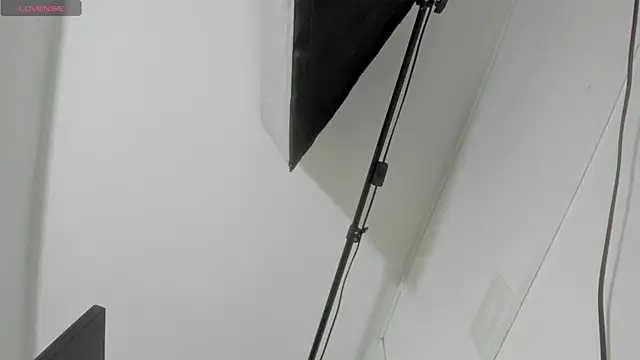 yulitza1025 online show from December 18, 11:38 am