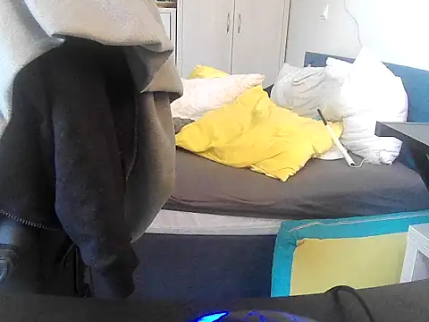 Wyrolowanyyy online show from June 21, 4:26 am