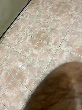 Snapshot of Binuthomas chatting on October 12, 2:27 pm Binuthomas online show from October 12, 2:27 pm