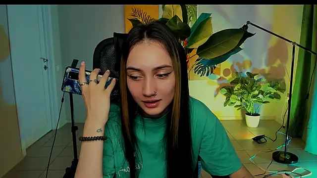 olivianorton online show from September 22, 1:46 pm