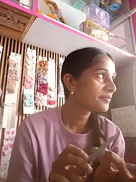 hotshreya69 online show from September 23, 6:05 am