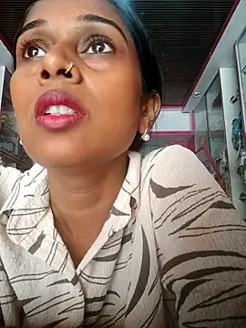 hotshreya69 online show from September 25, 7:23 am