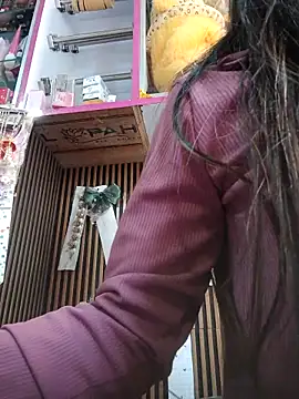 hotshreya69 online show from November 9, 9:40 am