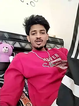 soft hearted online show from April 10, 10:09 am