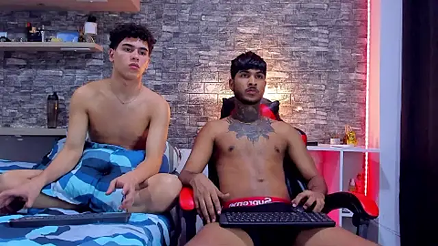 Theimperialboys  online show from June 5, 6:52 am
