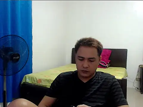 Snapshot of asianhottyboy chatting on June 1, 12:29 pm asianhottyboy online show from June 1, 12:29 pm