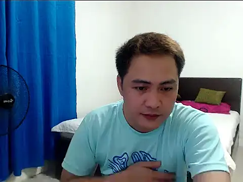 Snapshot of asianhottyboy chatting on June 10, 2:27 pm asianhottyboy online show from June 10, 2:27 pm