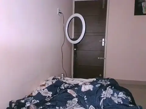 Snapshot of its_me_Rashmi chatting on September 19, 8:31 pm its me Rashmi online show from September 19, 8:31 pm