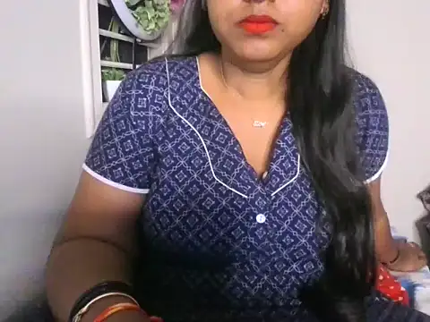 Snapshot of its_me_Rashmi chatting on October 11, 4:27 pm its me Rashmi online show from October 11, 4:27 pm