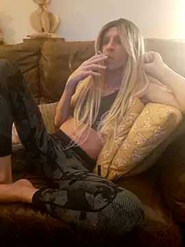 LAXdesires online show from November 8, 7:45 pm