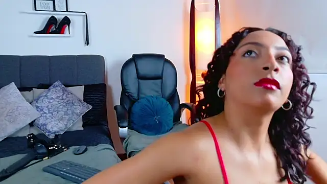 JadeClifford online show from September 24, 8:23 pm