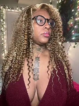 MistiSavannah online show from April 19, 10:58 am