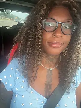 MistiSavannah online show from May 30, 12:46 pm