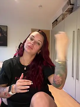 OliviaaFischer online show from April 21, 6:12 pm