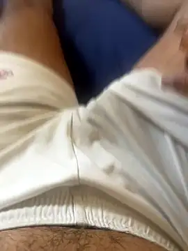 Beurberry19 online show from October 8, 4:37 pm