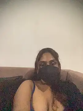 Snapshot of HitwifeSL chatting on March 13, 5:19 pm HitwifeSL online show from March 13, 5:19 pm