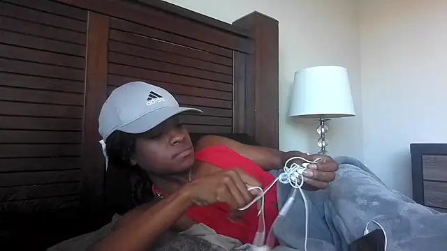 Marlowlovee online show from January 16, 4:55 pm