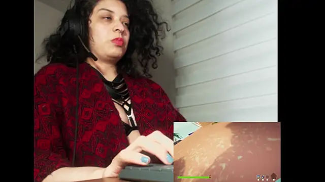 Snapshot of miss_carmila1 chatting on September 26, 10:47 pm miss carmila1 online show from September 26, 10:47 pm