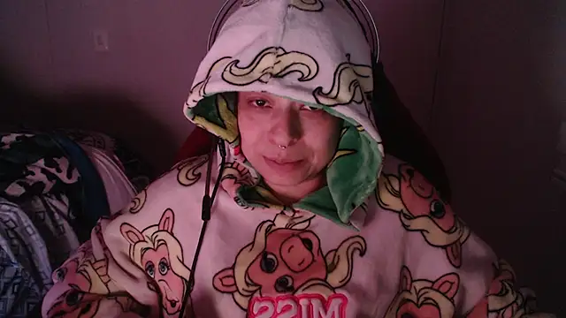 Snapshot of miss_carmila1 chatting on November 3, 12:24 am miss carmila1 online show from November 3, 12:24 am