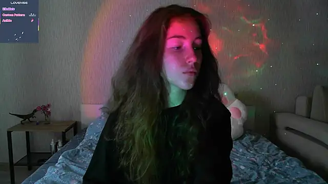 Snapshot of eskatmi chatting on September 22, 12:45 am eskatmi online show from September 22, 12:45 am