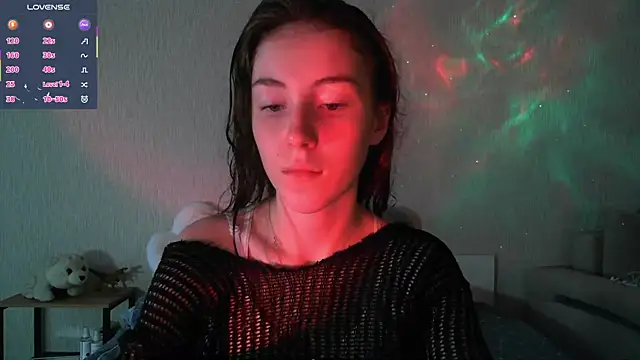 Snapshot of eskatmi chatting on October 17, 12:25 am eskatmi online show from October 17, 12:25 am