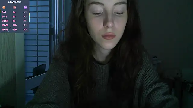 Snapshot of eskatmi chatting on November 21, 2:10 am eskatmi online show from November 21, 2:10 am