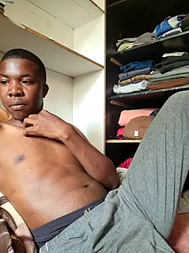 sweetdickboy2 online show from April 24, 10:39 am