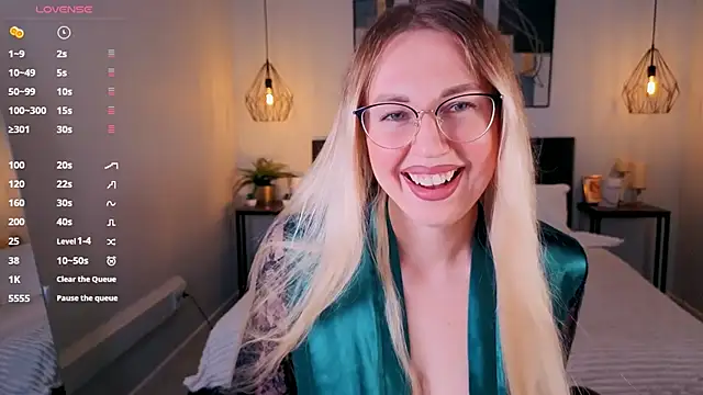 Lexi terele online show from September 14, 6:56 am