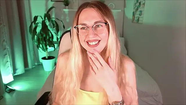 Lexi terele online show from September 17, 6:59 am