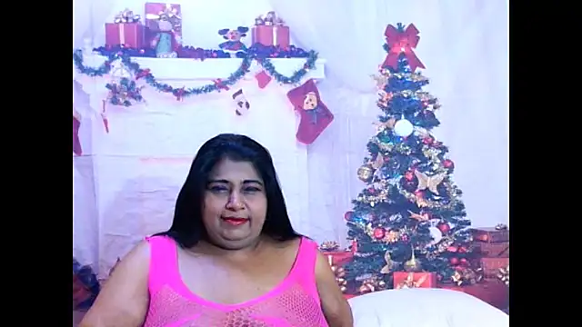 indianhoney694u online show from December 16, 5:07 pm