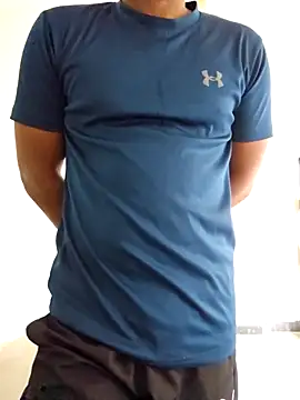 Snapshot of rainzey chatting on October 14, 6:47 am rainzey online show from October 14, 6:47 am