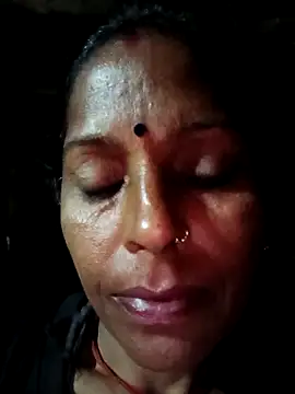 Suhana pandit online show from October 11, 10:30 pm