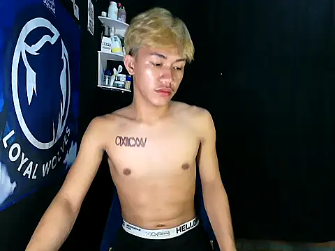 naughtyboyloy 0 online show from November 26, 8:48 am