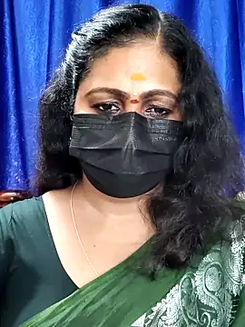 Snapshot of Sweetie_swetha37 chatting on October 23, 9:30 am Sweetie swetha37 online show from October 23, 9:30 am
