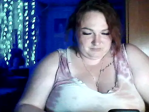 Snapshot of AngelQSky chatting on June 8, 7:58 pm AngelQSky online show from June 8, 7:58 pm