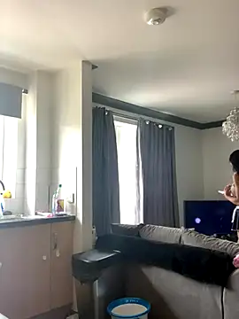 Snapshot of itsyourgirltee chatting on September 17, 2:19 pm itsyourgirltee online show from September 17, 2:19 pm