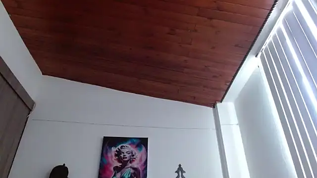 Crystal Star  online show from April 1, 2:03 pm