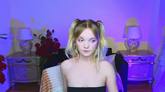 RosesKate online show from September 9, 11:54 am