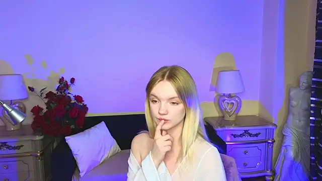 RosesKate online show from September 15, 11:54 am