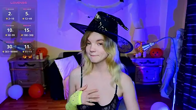 RosesKate online show from October 25, 4:42 am