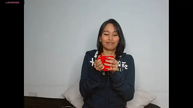 Gia Lee online show from January 17, 2:38 am