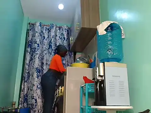 Alexxa ebony online show from April 19, 6:10 pm