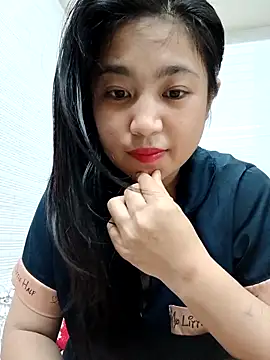 Snapshot of Minn-cute chatting on September 28, 5:57 am Minn-cute online show from September 28, 5:57 am