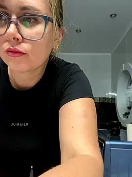 Crystal00Girl online show from October 26, 3:51 pm