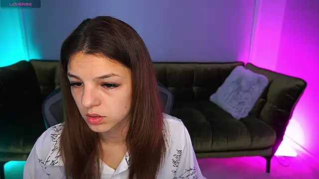 Snapshot of AnitaBambie chatting on October 13, 6:13 am AnitaBambie online show from October 13, 6:13 am