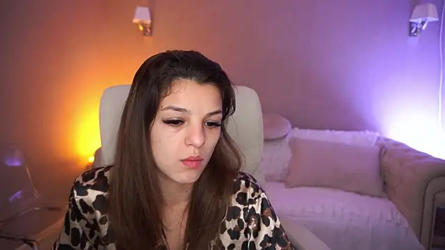 Snapshot of AnitaBambie chatting on October 15, 6:02 am AnitaBambie online show from October 15, 6:02 am