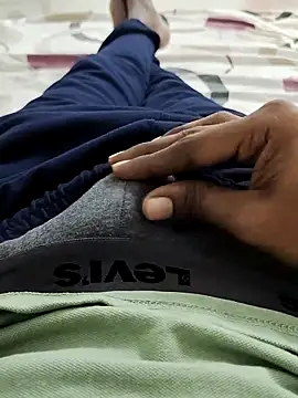 slim-uncut online show from October 13, 5:24 pm